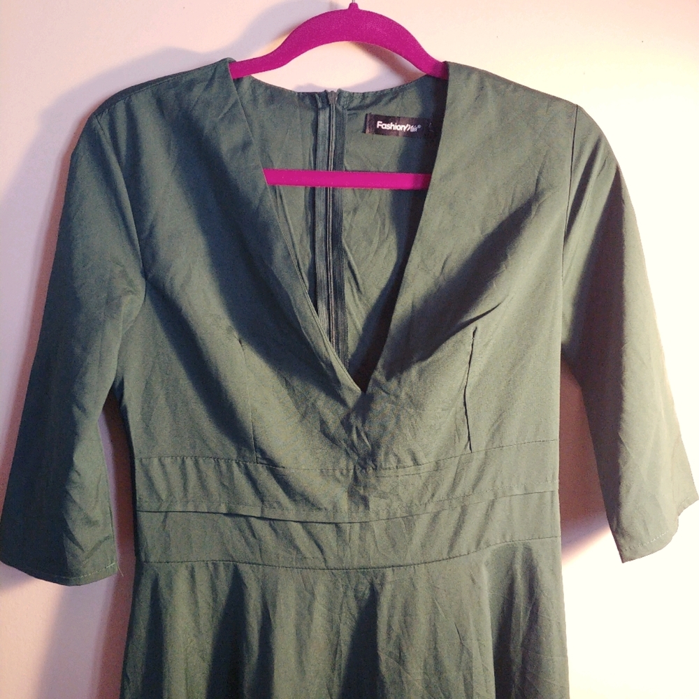 Beautiful Green Flowy Dress